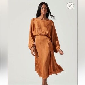 Astr Marin Long Sleeve Brown Dress